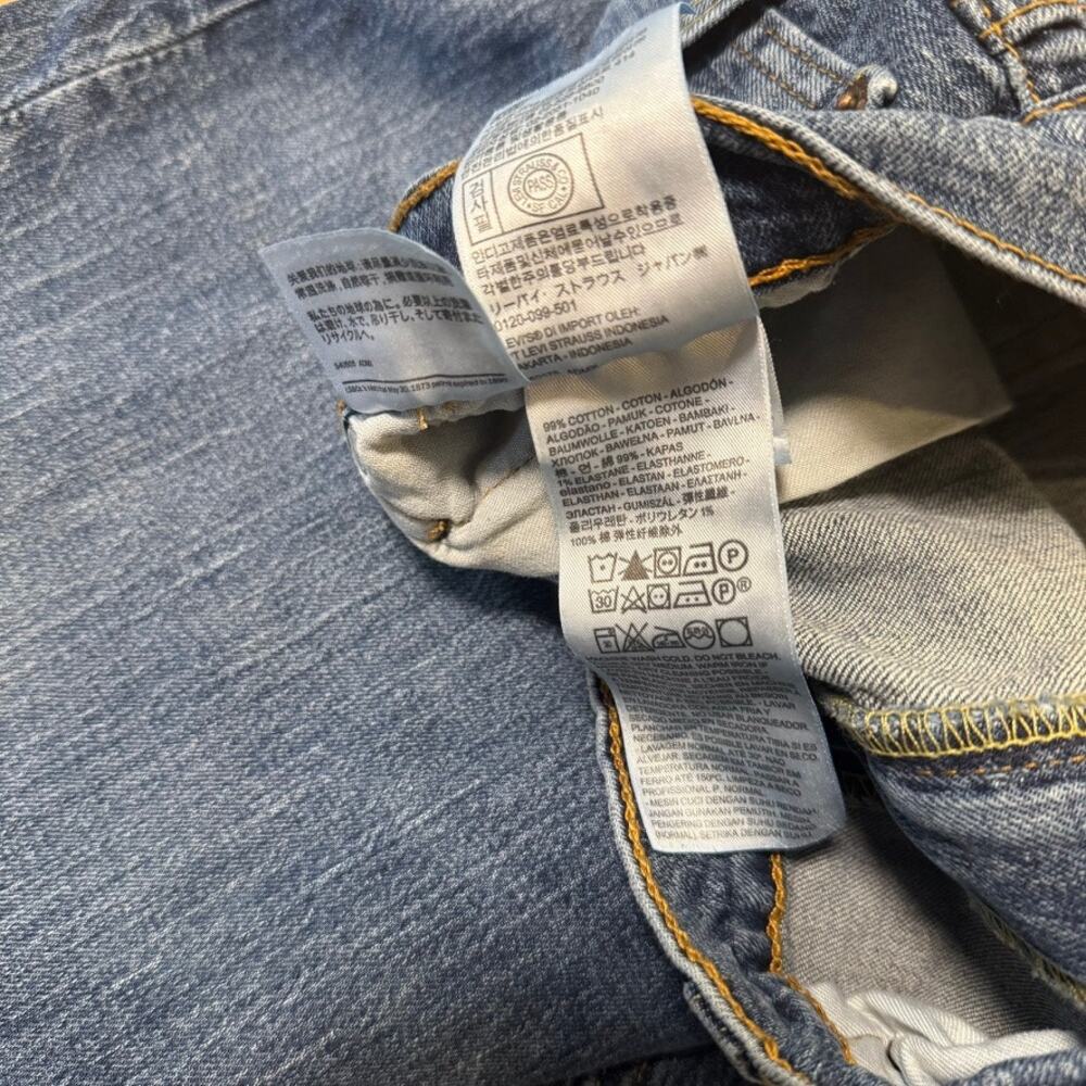 Levi's Vintage 505 40x 32‎ Relaxed Fit - Picture 4 of 4